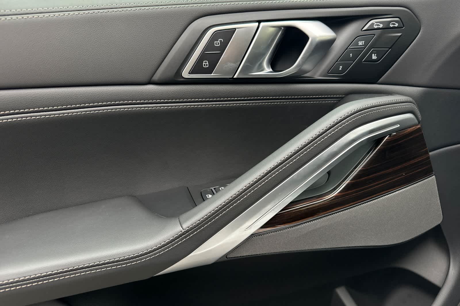 Thumbnail: 2026 BMW X6 - 13