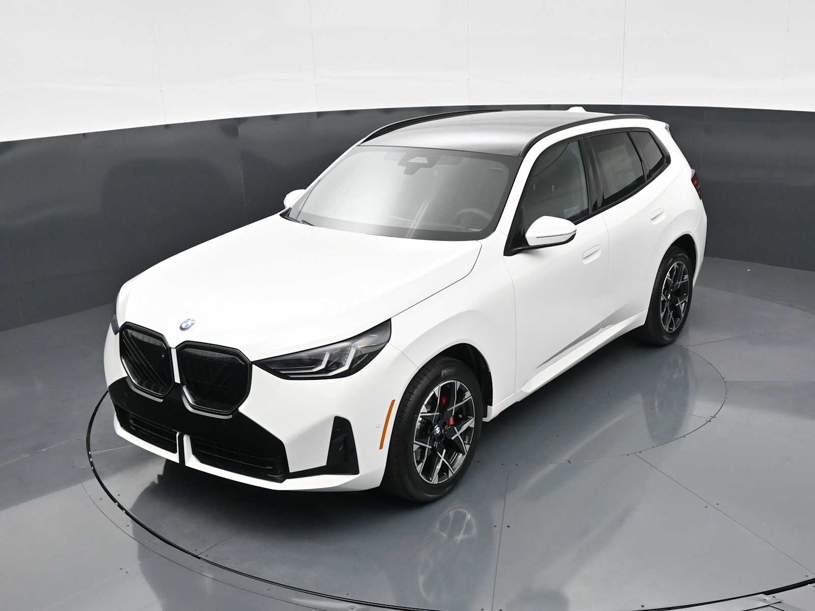 Thumbnail: 2026 BMW X3 - 17