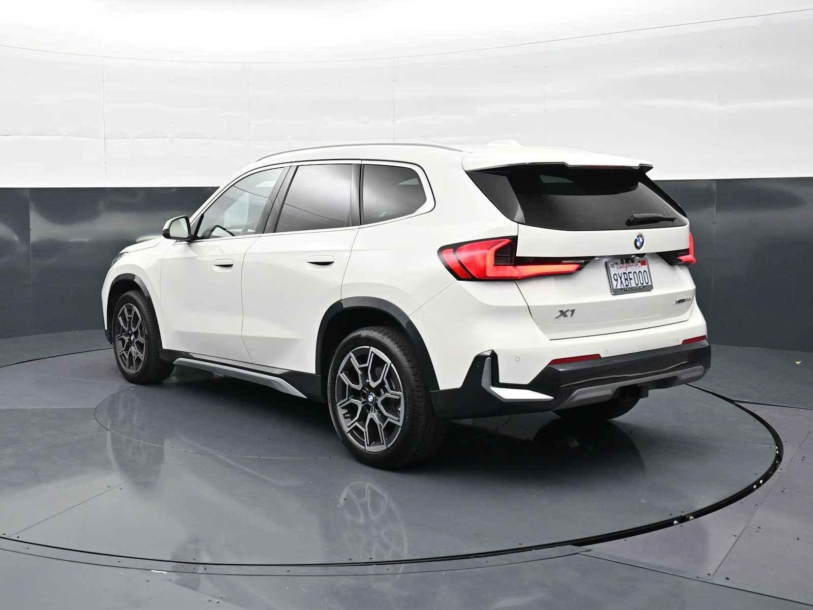 2026 BMW X1 28i - Photo 7