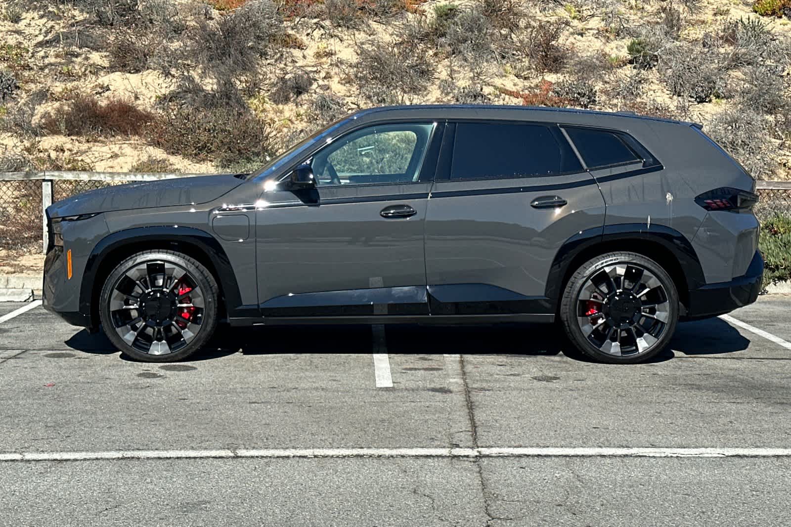 Thumbnail: 2026 BMW XM - 5