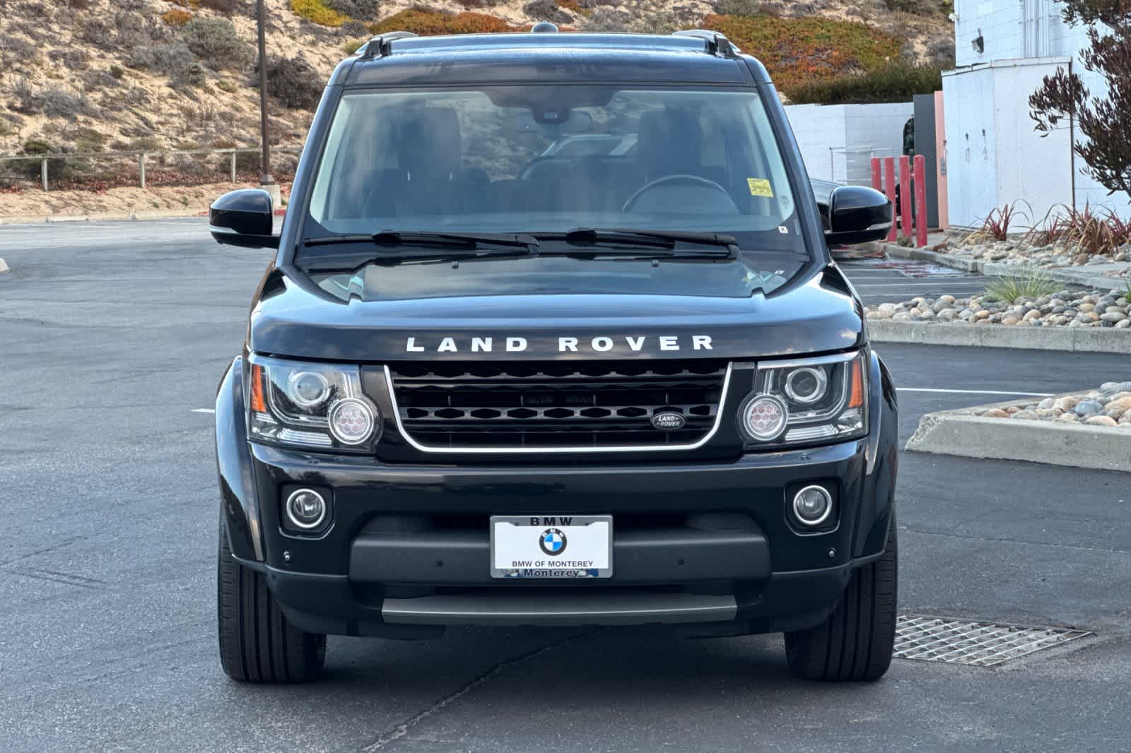 Thumbnail: 2016 Land Rover LR4 - 10
