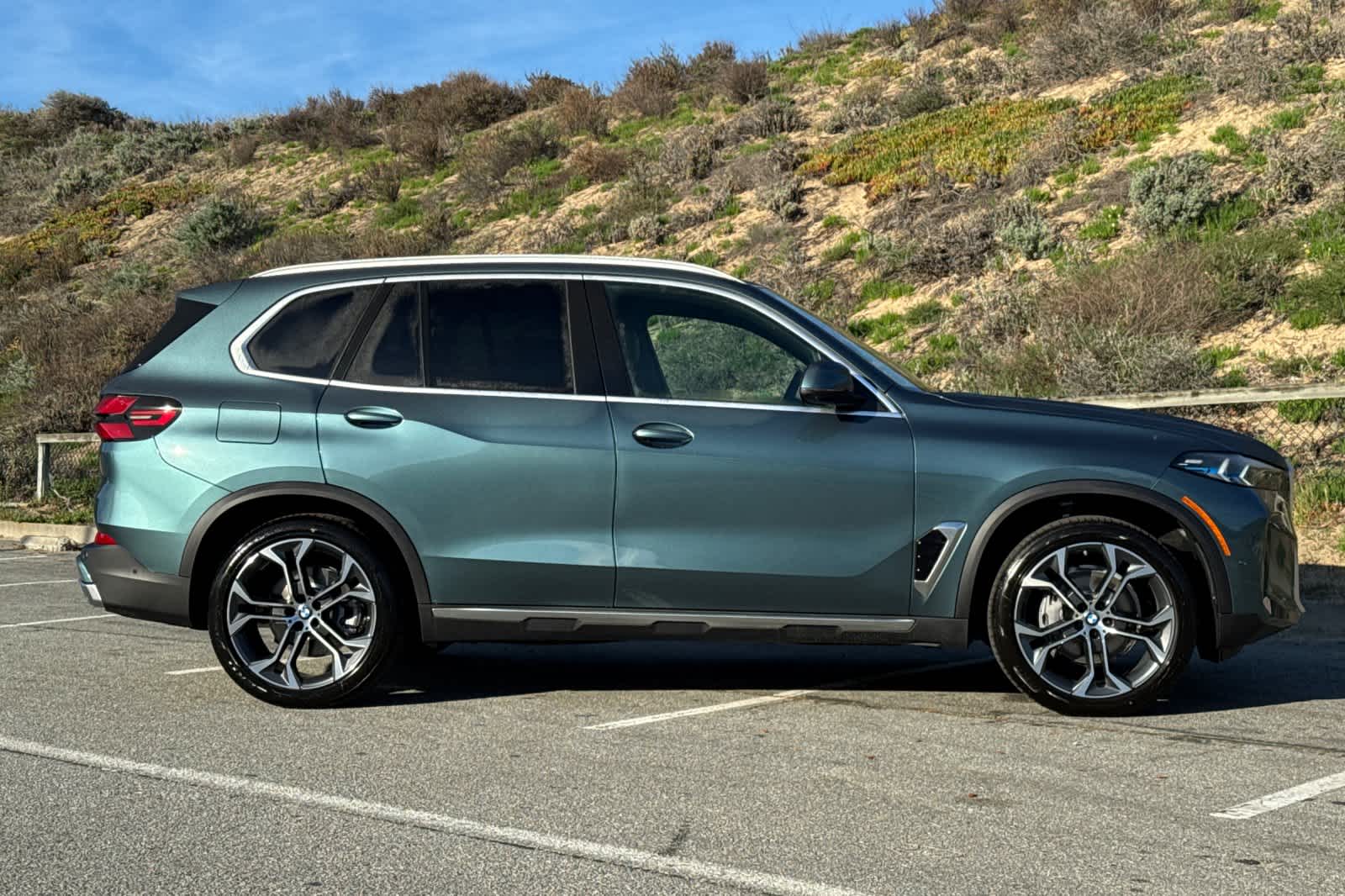 Thumbnail: 2026 BMW X5 - 8
