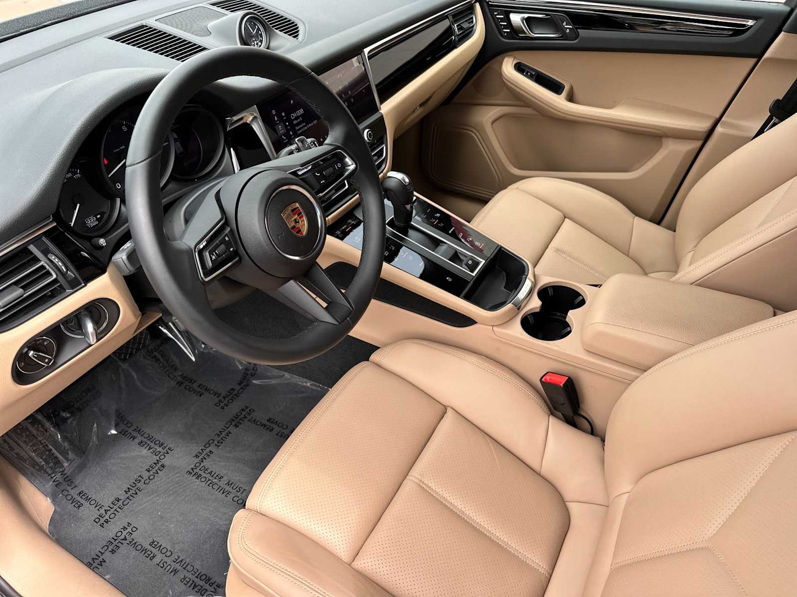 Thumbnail: 2025 Porsche Macan - 4