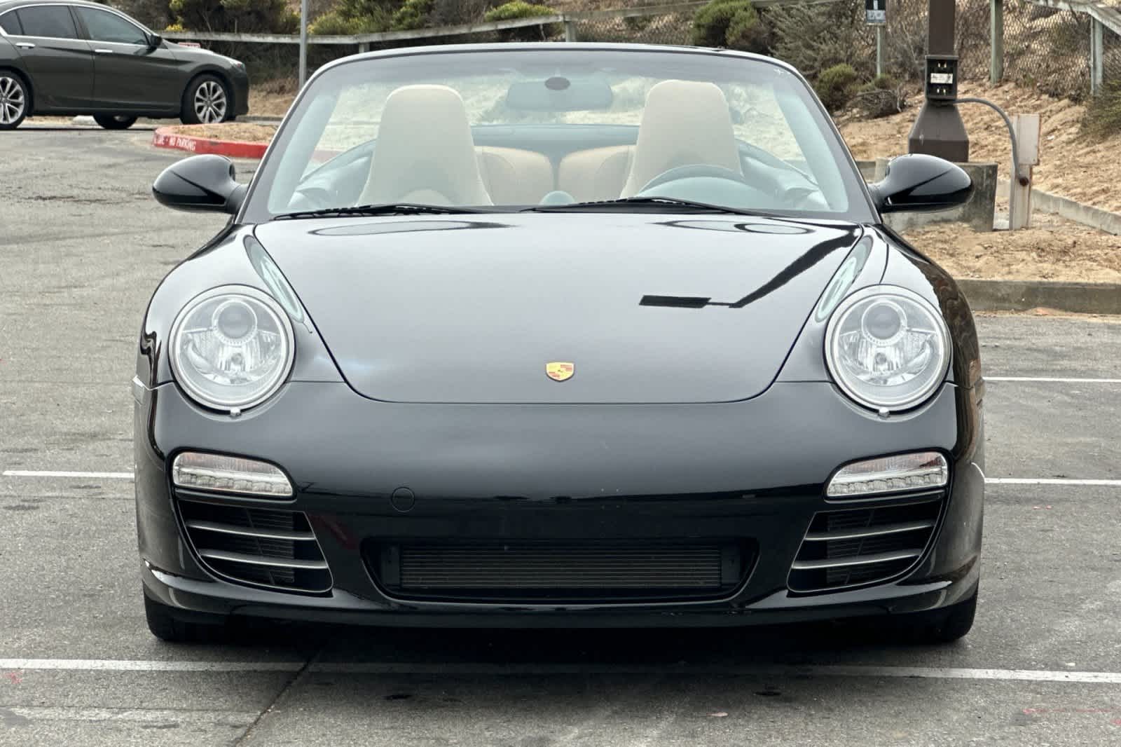 2012 Porsche 911 Carrera 4S 10