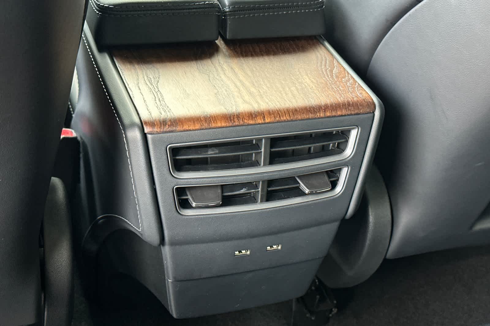 Thumbnail: 2020 Tesla Model S - 14