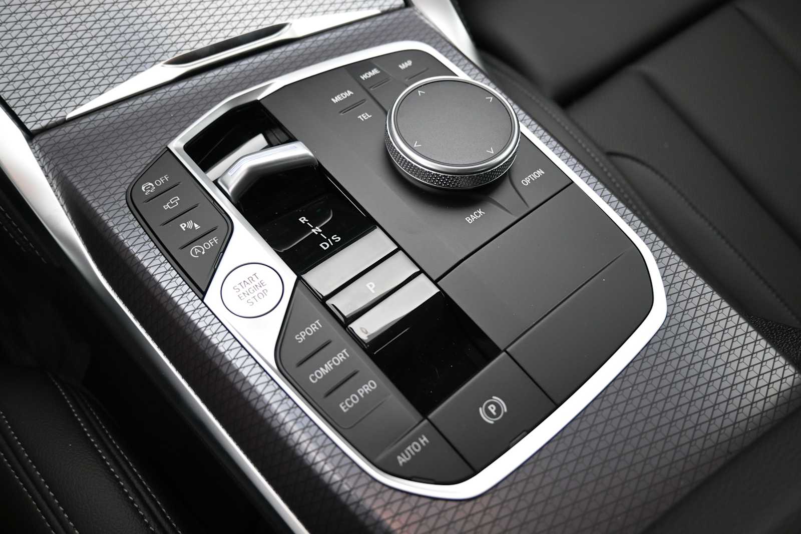 Thumbnail: 2026 BMW 4 Series - 13