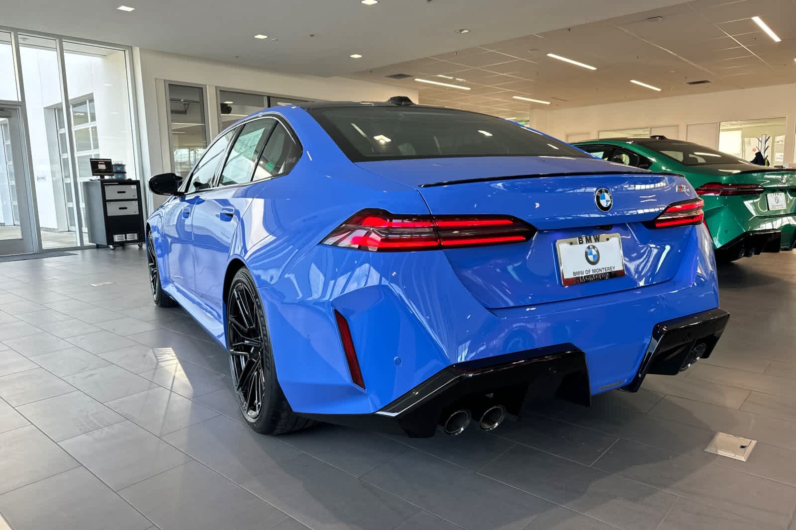 Thumbnail: 2026 BMW M5 - 6