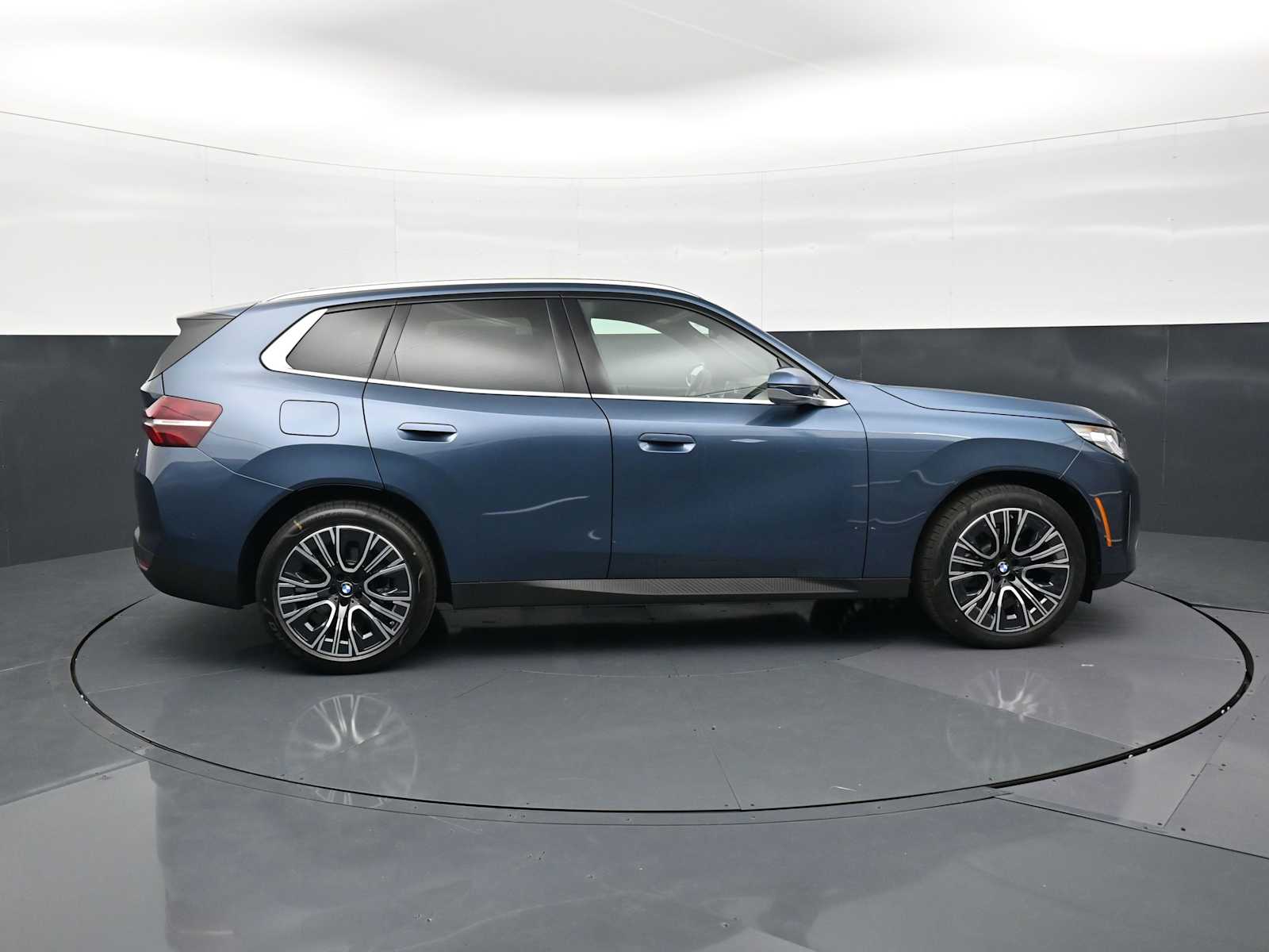 Thumbnail: 2026 BMW X3 - 4