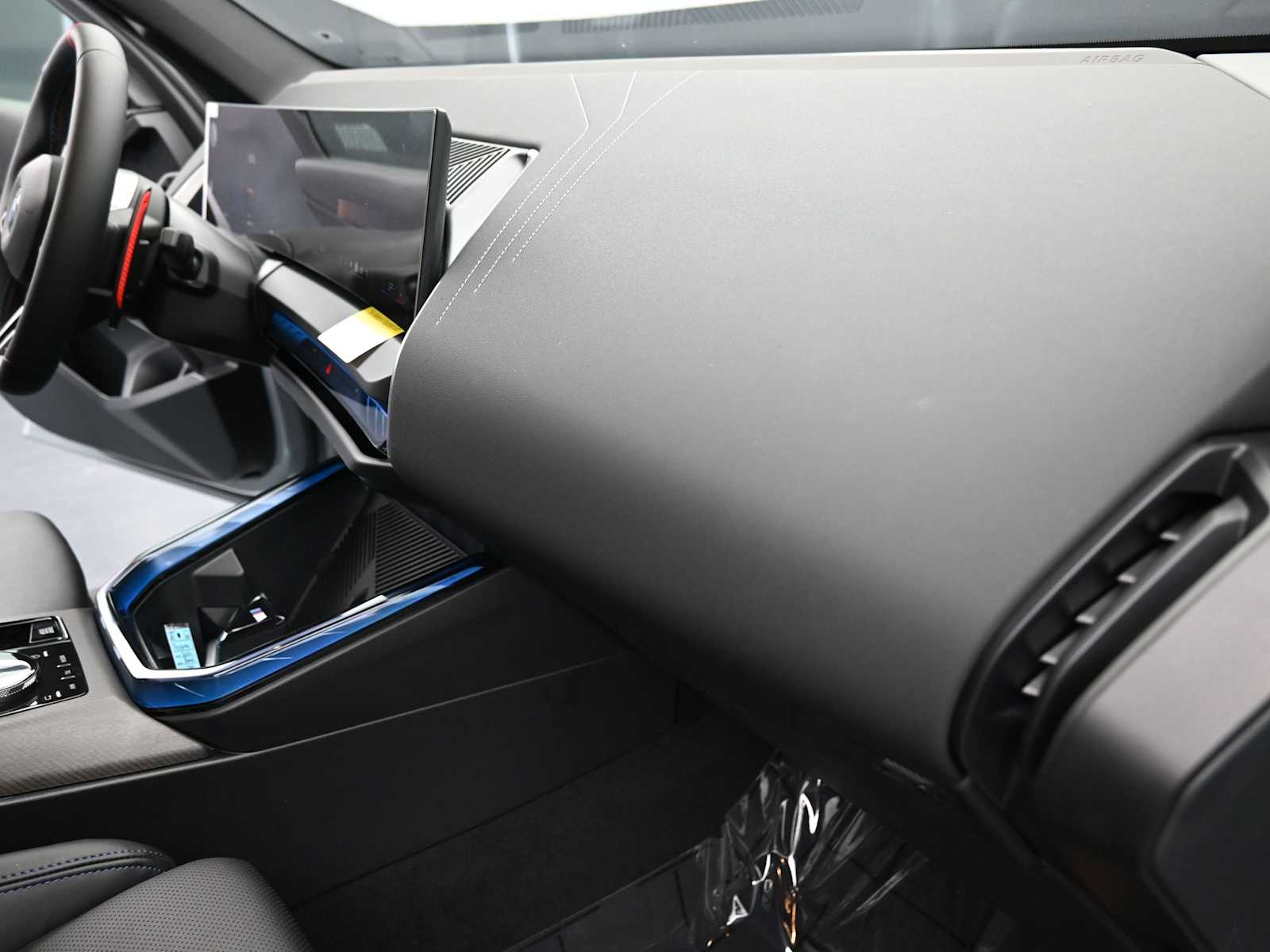 Thumbnail: 2026 BMW X3 - 15