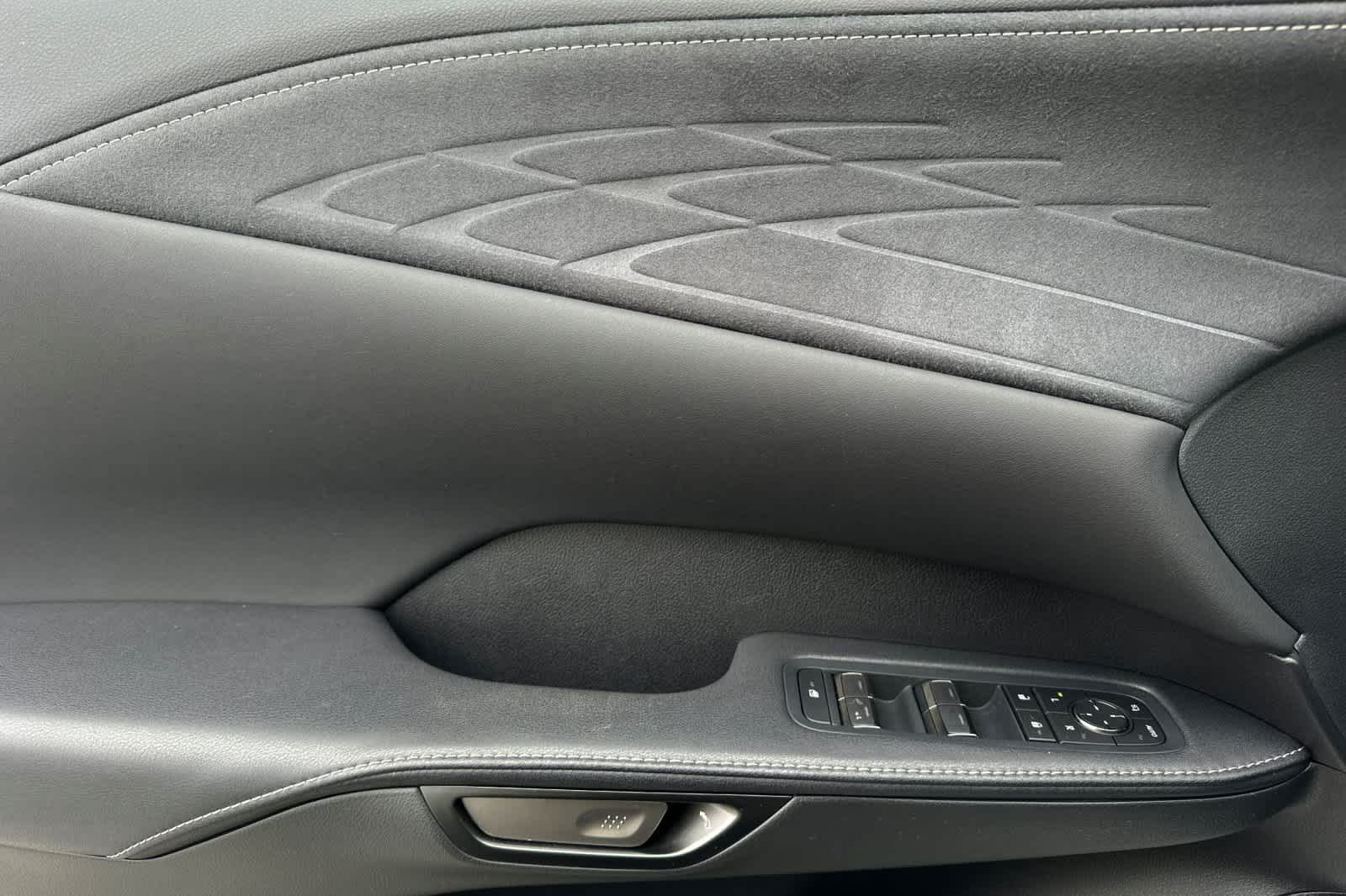 Thumbnail: 2024 Lexus RX - 12