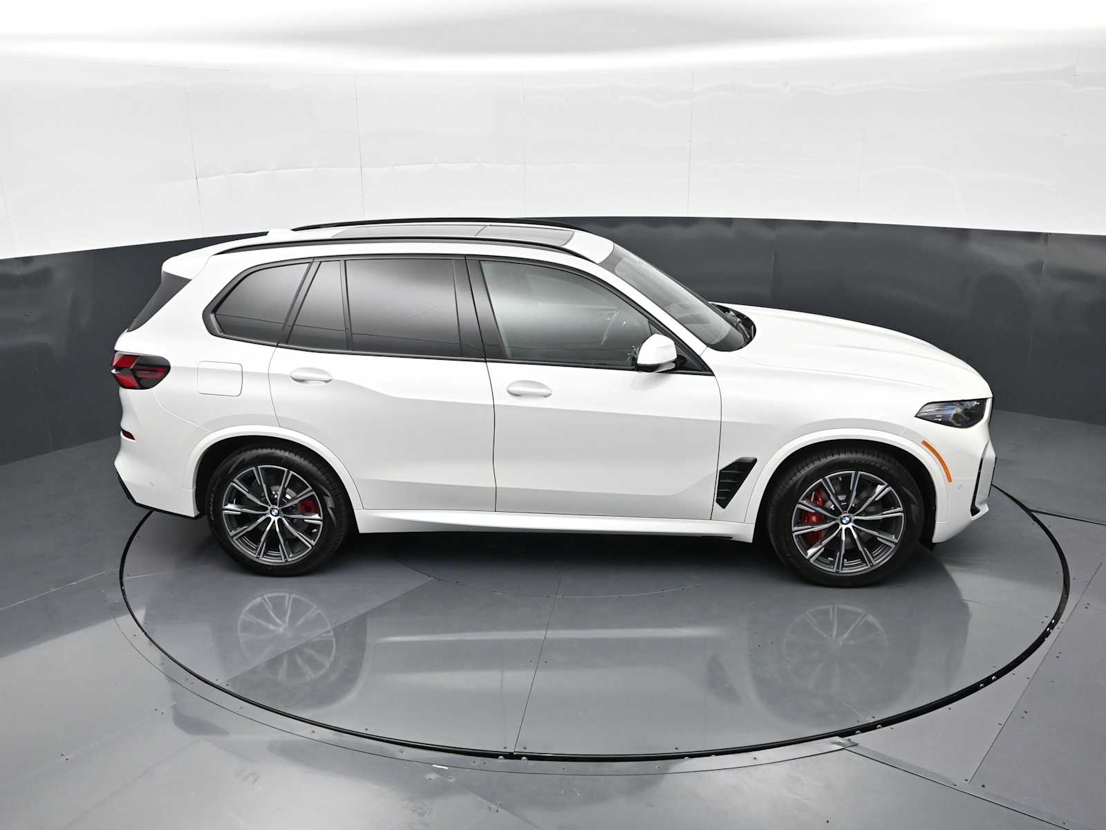 Thumbnail: 2026 BMW X5 - 20