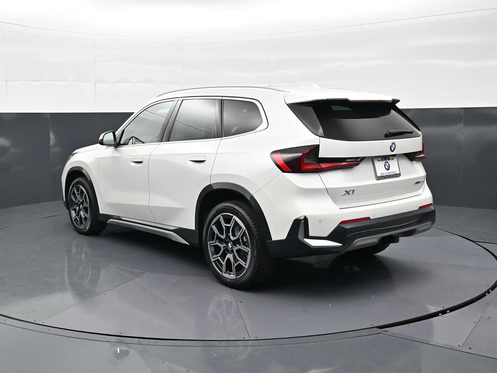 Thumbnail: 2026 BMW X1 - 7