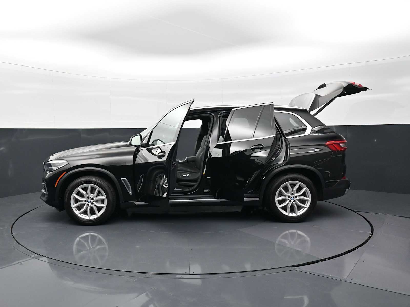 Thumbnail: 2020 BMW X5 - 36