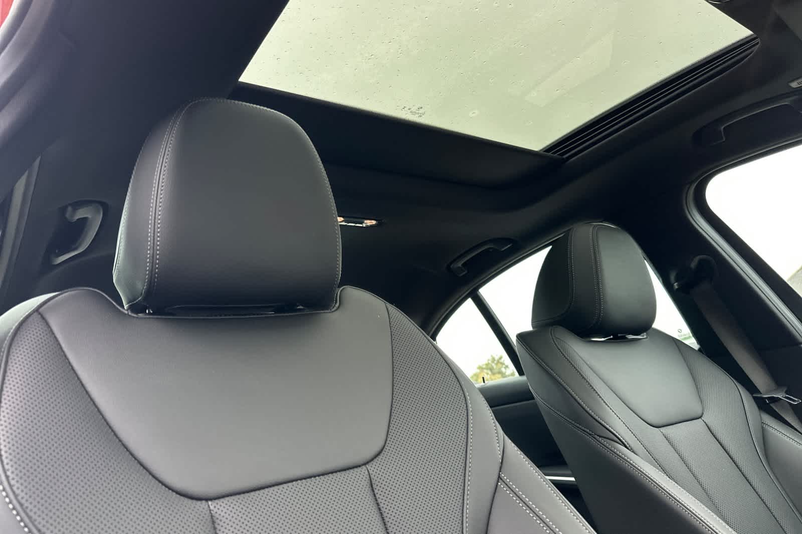 Thumbnail: 2024 BMW 3 Series - 17