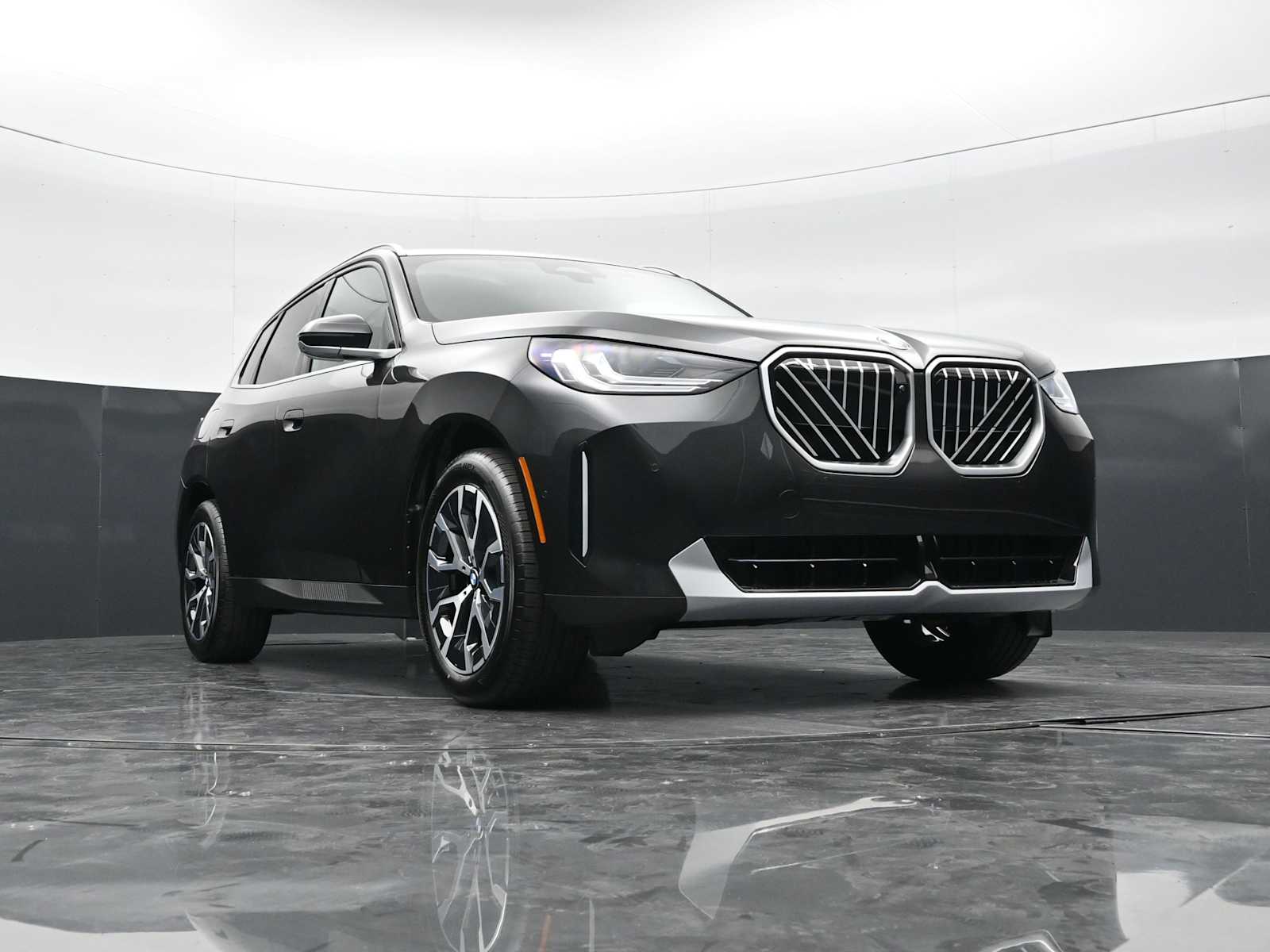 Thumbnail: 2026 BMW X3 - 27