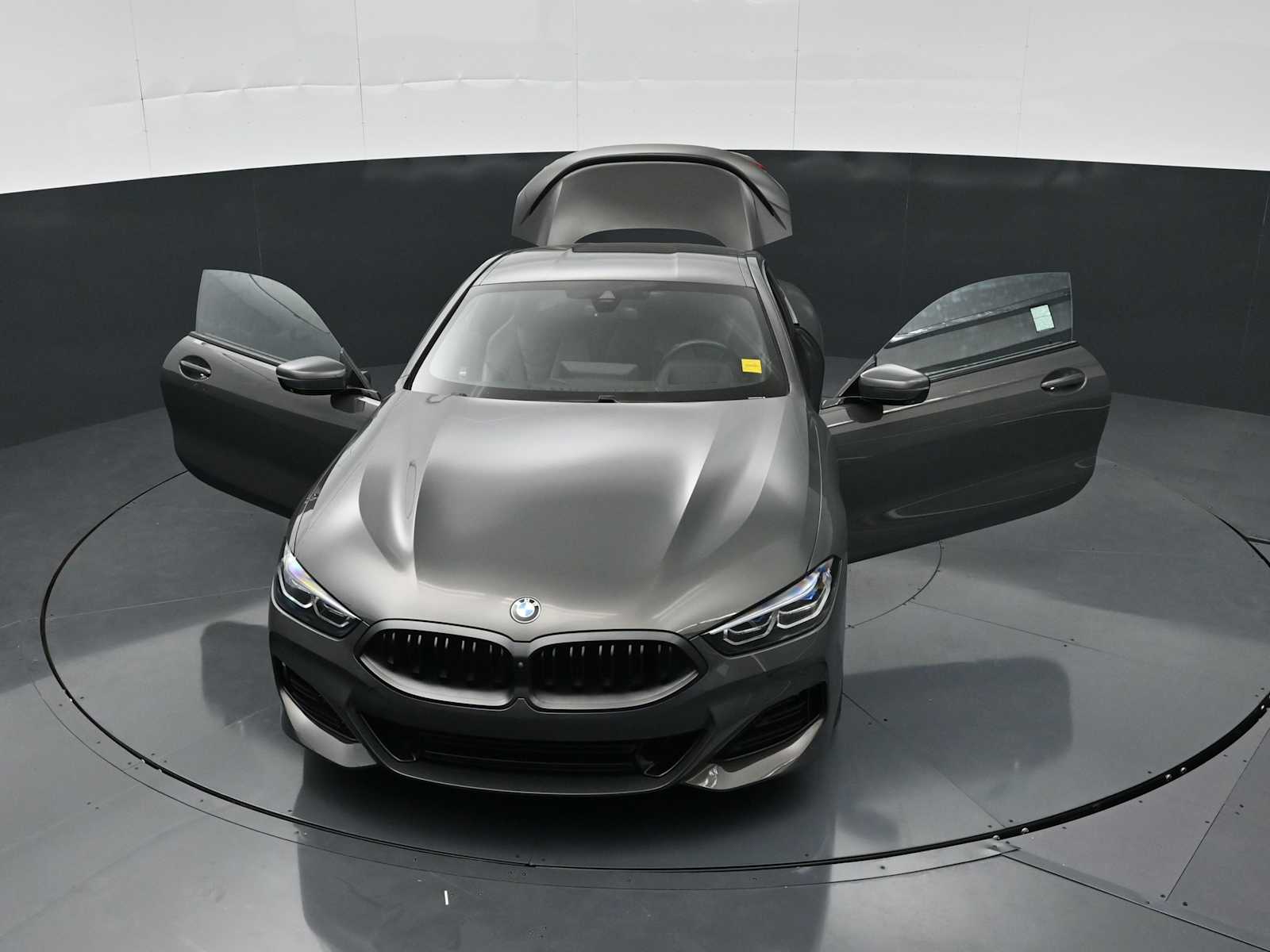 2023 BMW 8 Series 840i - Photo 33