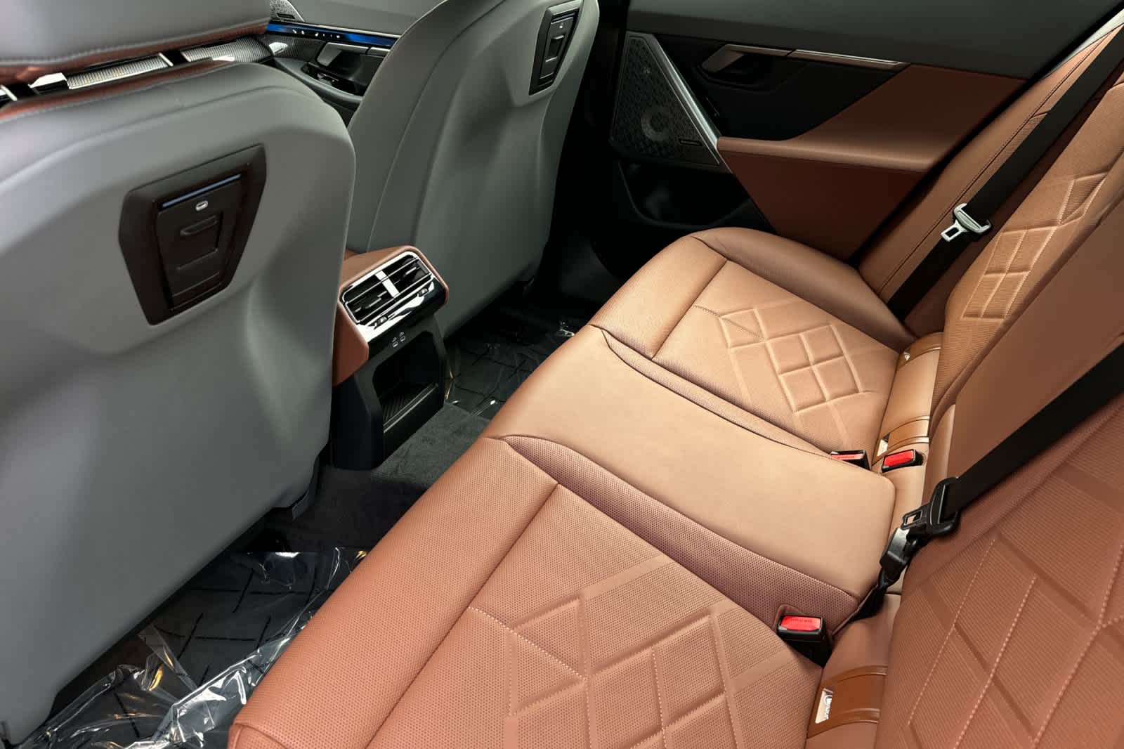 Thumbnail: 2025 BMW i5 - 4