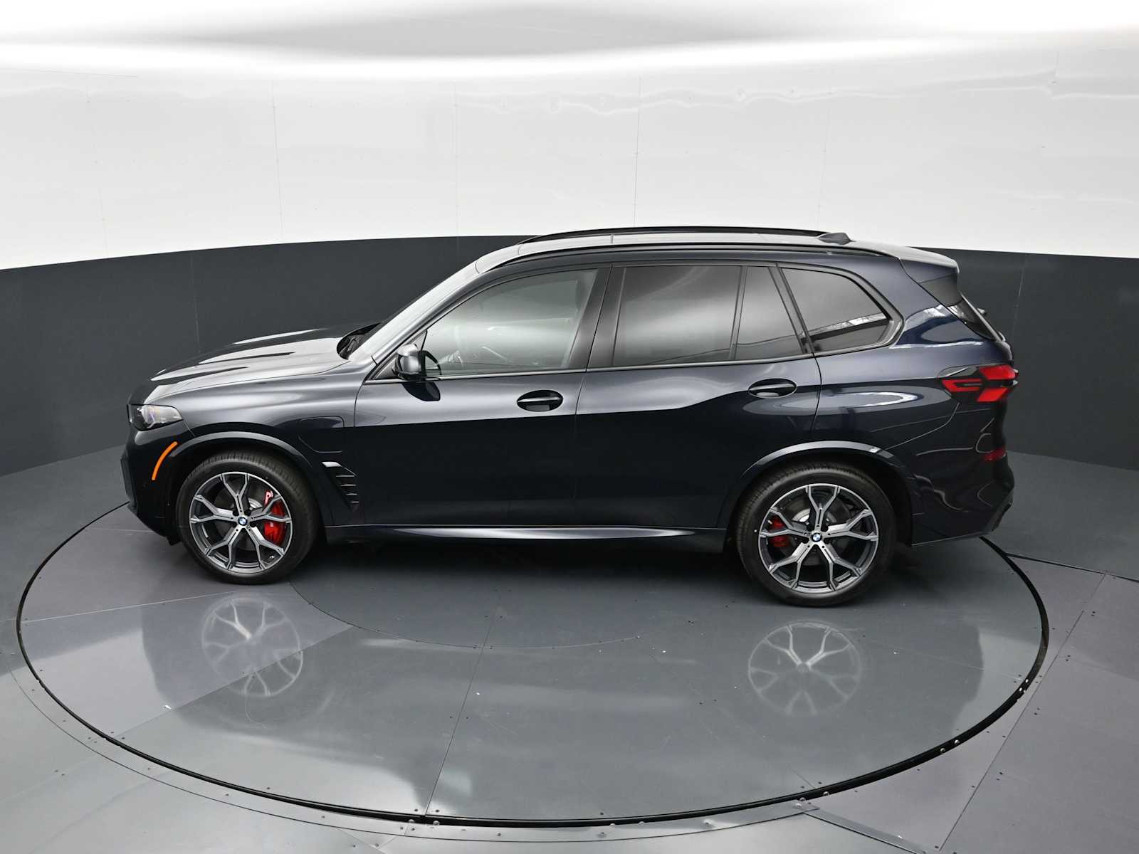 Thumbnail: 2026 BMW X5 - 24