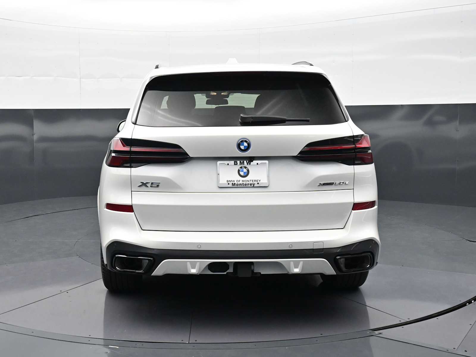 Thumbnail: 2026 BMW X5 - 6