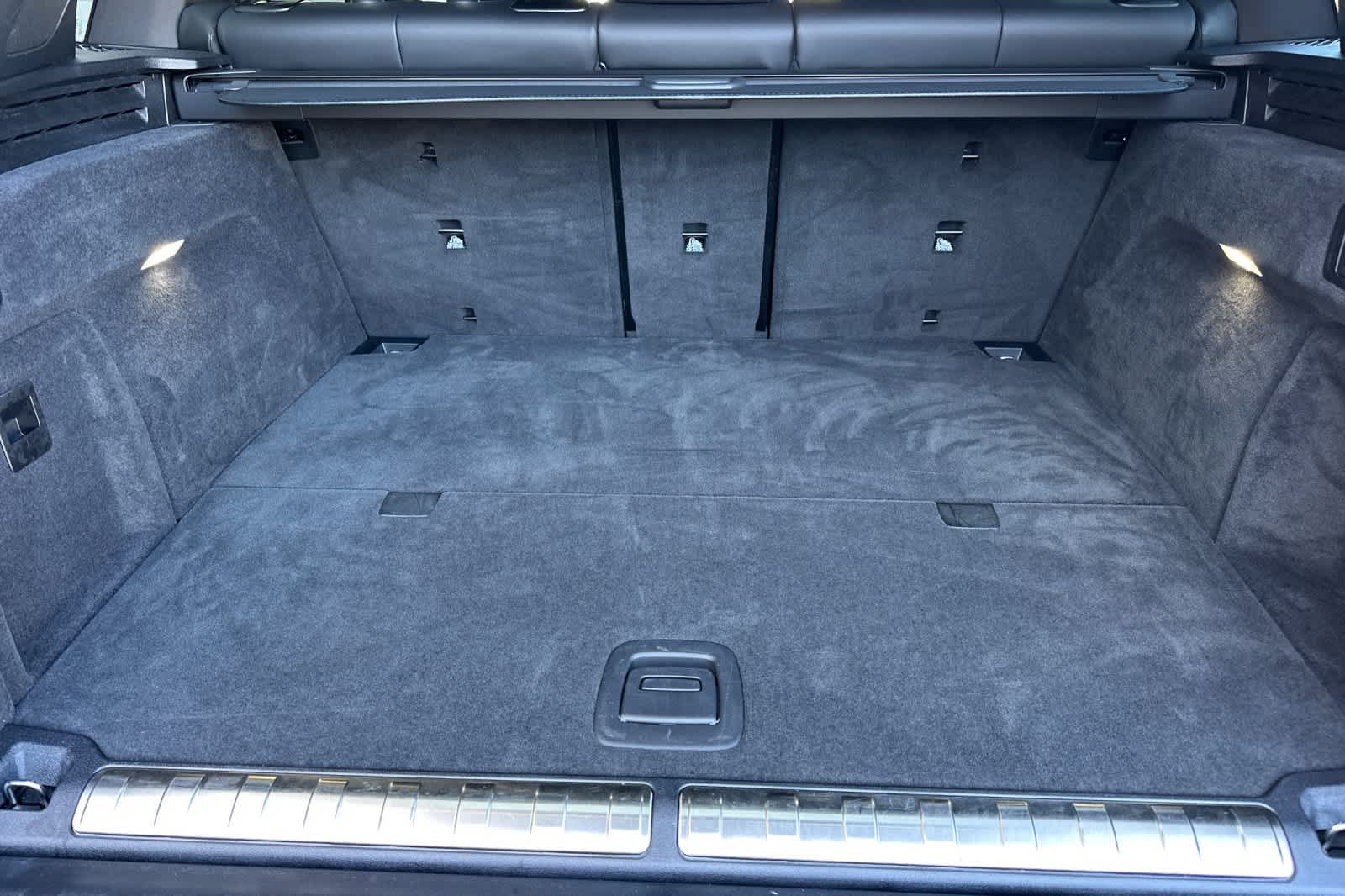 Thumbnail: 2025 BMW X5 - 16