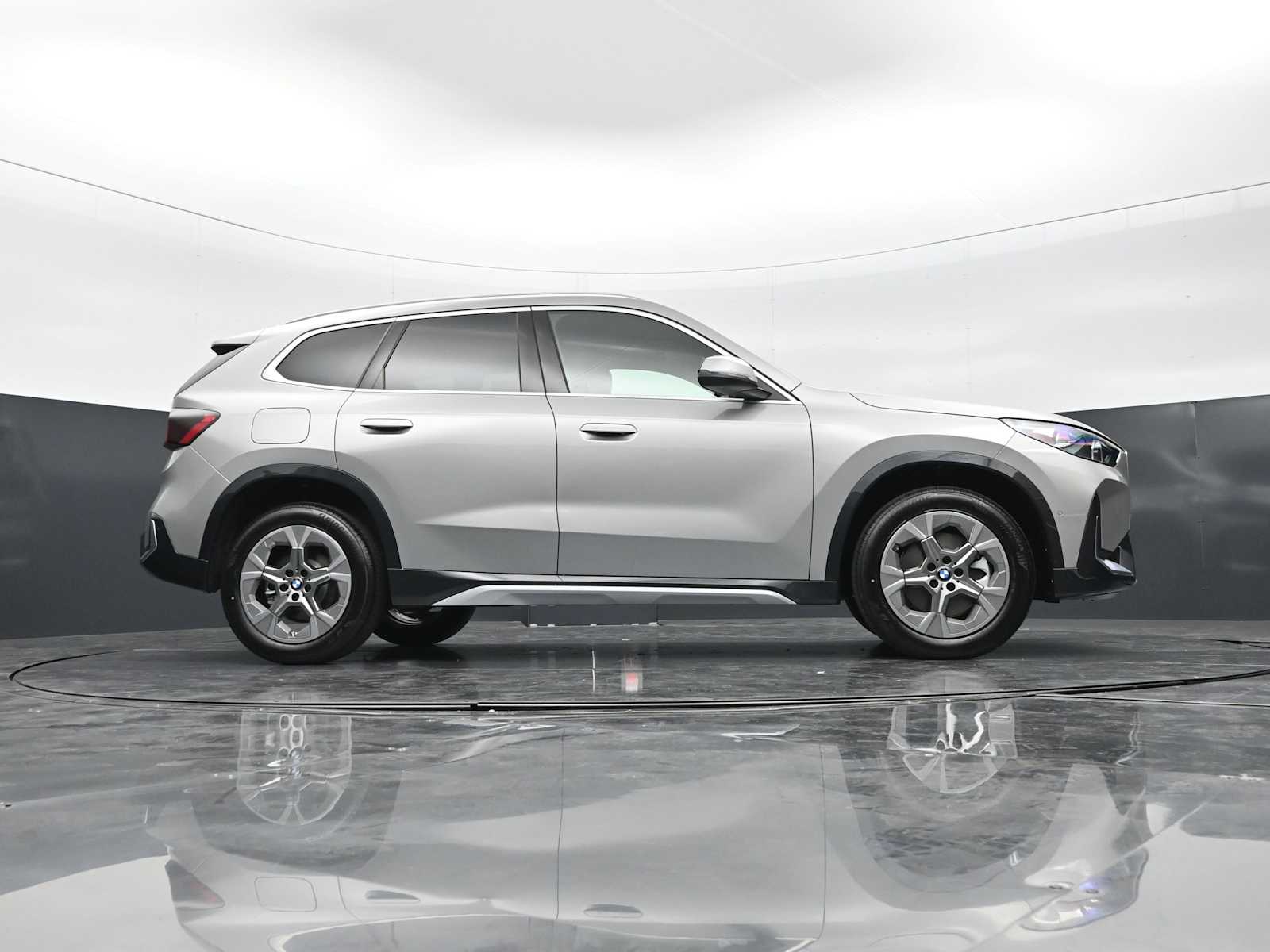 Thumbnail: 2026 BMW X1 - 28