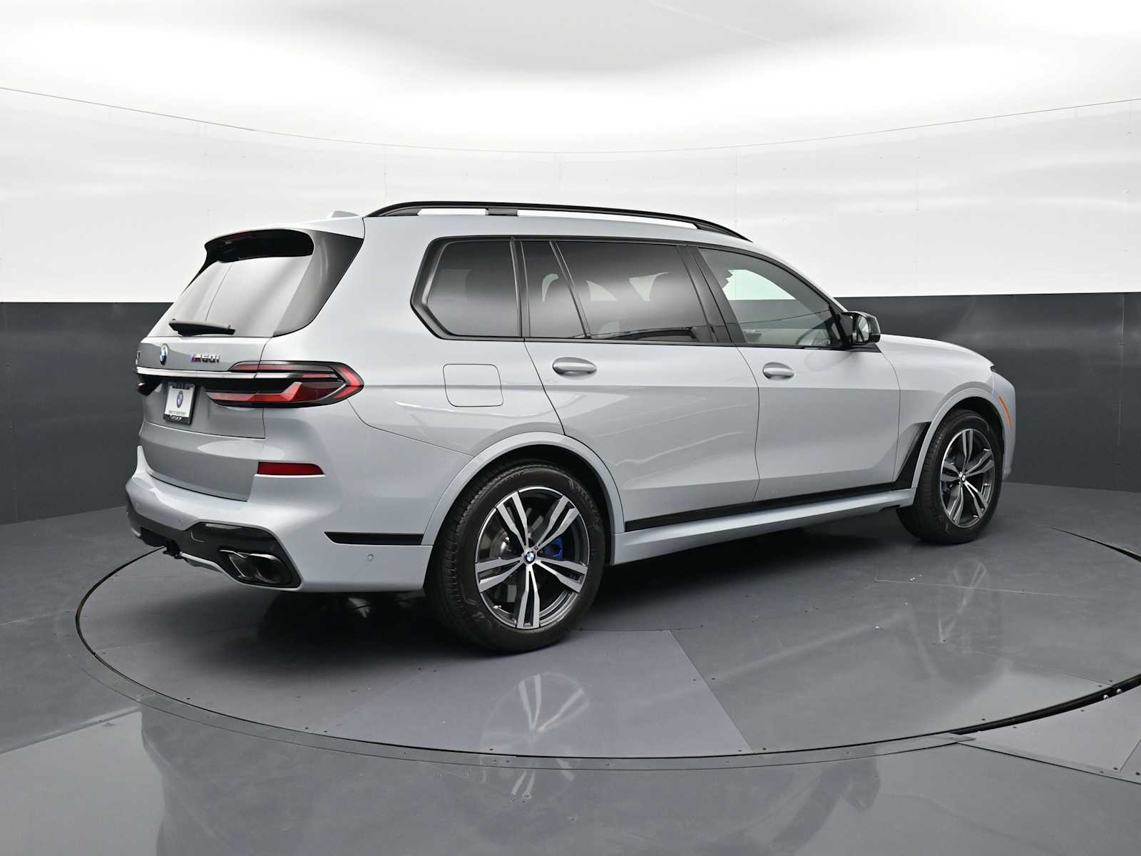 Thumbnail: 2026 BMW X7 - 5