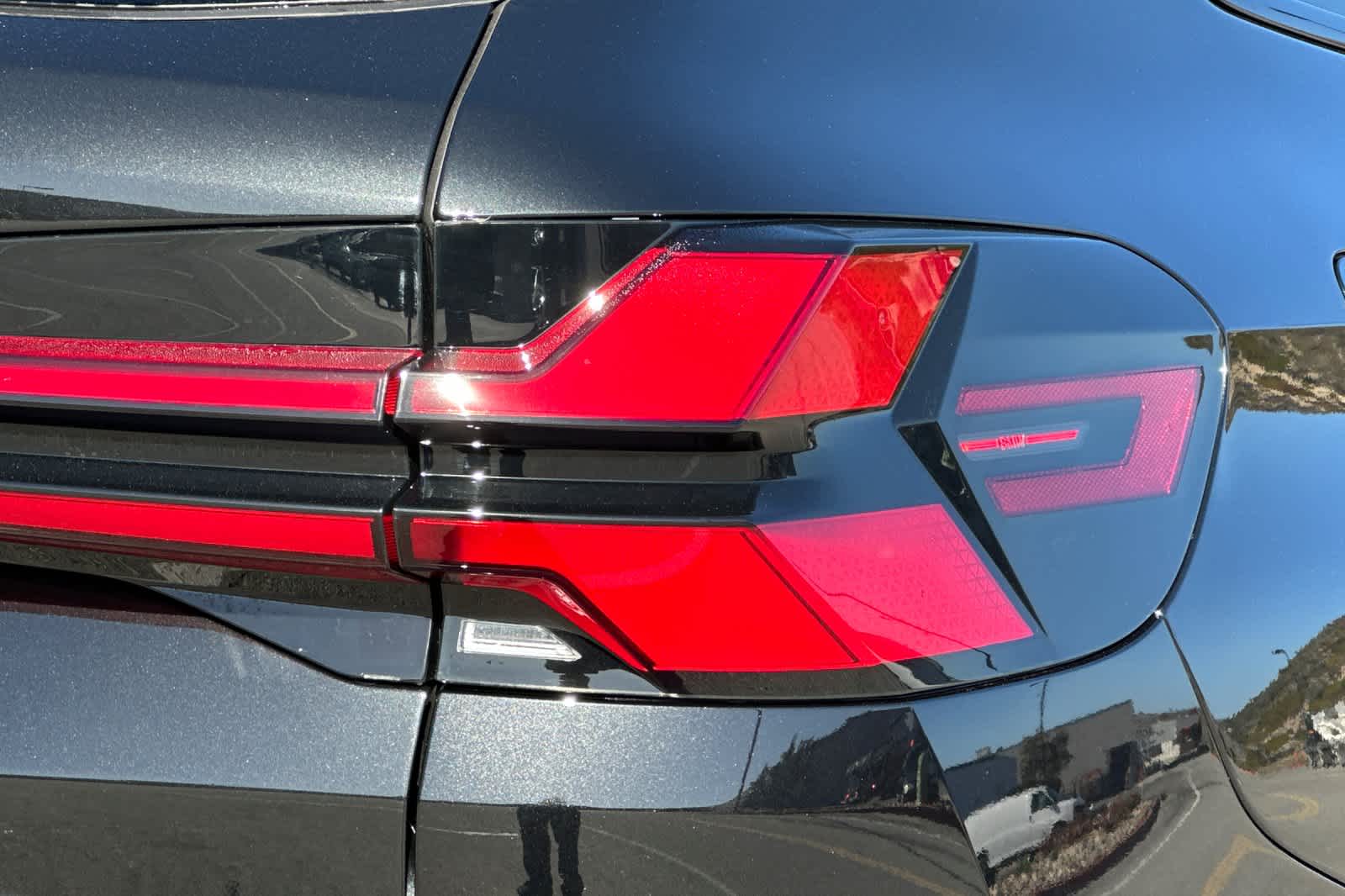 Thumbnail: 2026 BMW X5 - 33