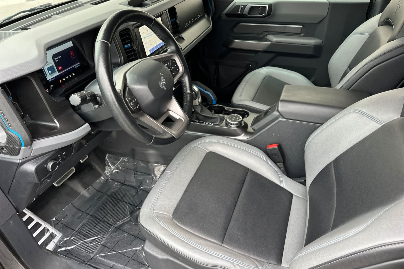 Thumbnail: 2021 Ford Bronco - 10
