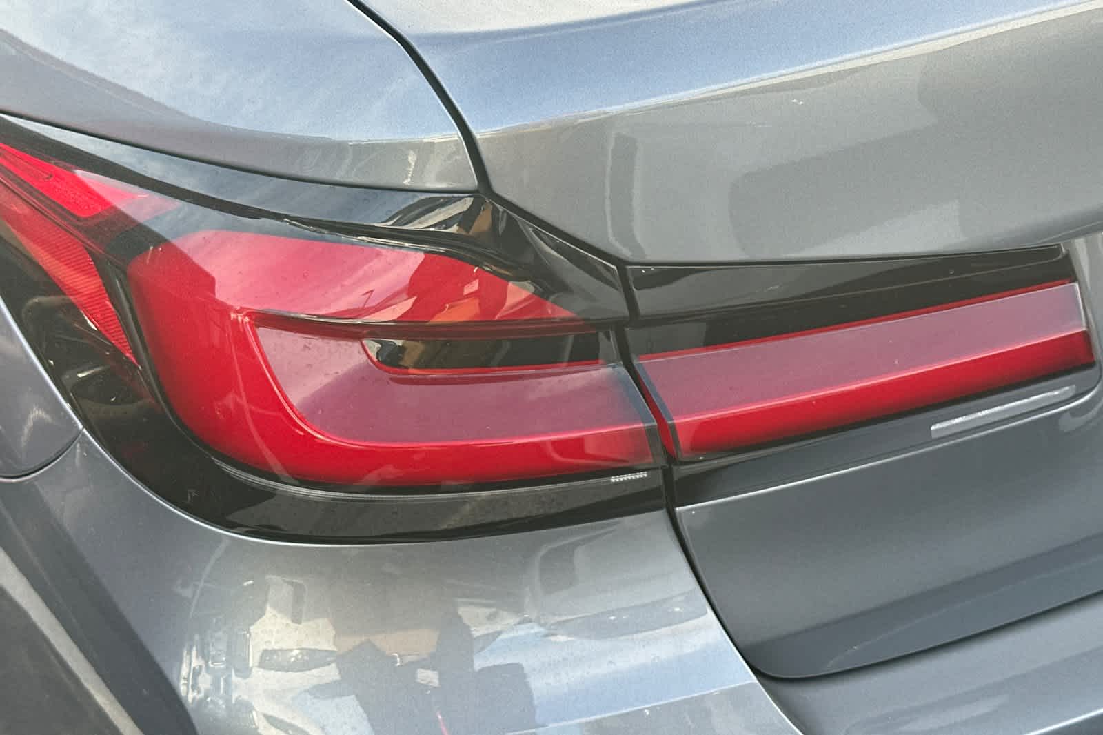 Thumbnail: 2023 BMW 5 Series - 16