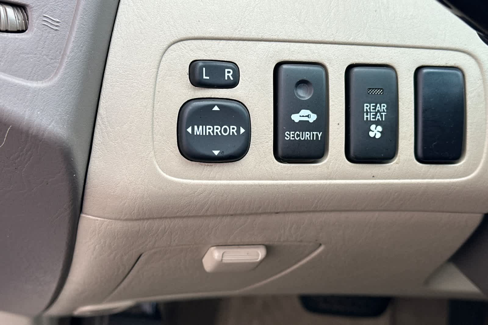 Thumbnail: 2007 Toyota Highlander - 29