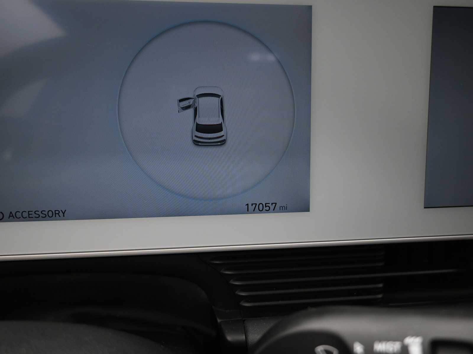 Thumbnail: 2024 Hyundai Ioniq 5 - 11