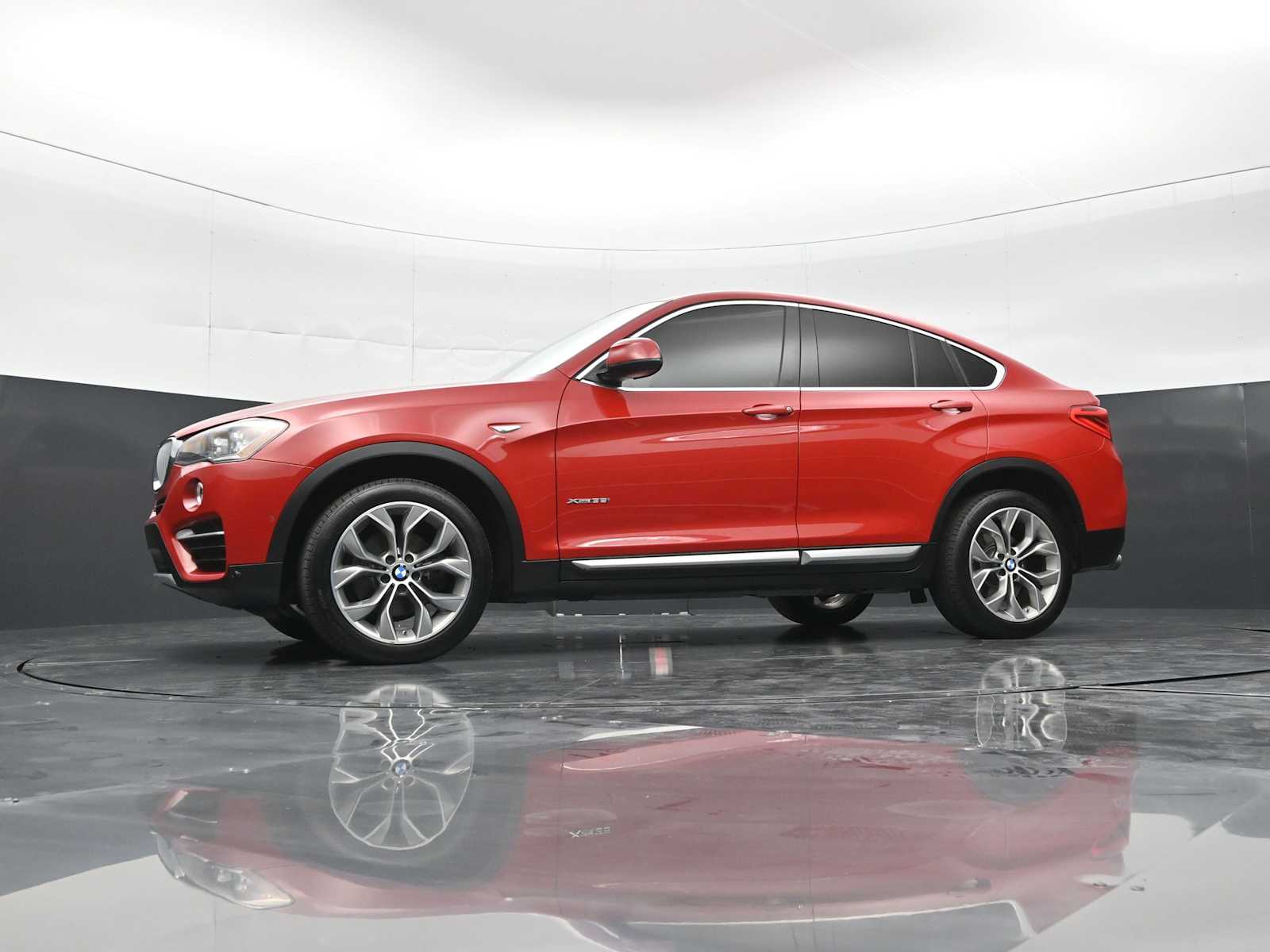 Thumbnail: 2016 BMW X4 - 26