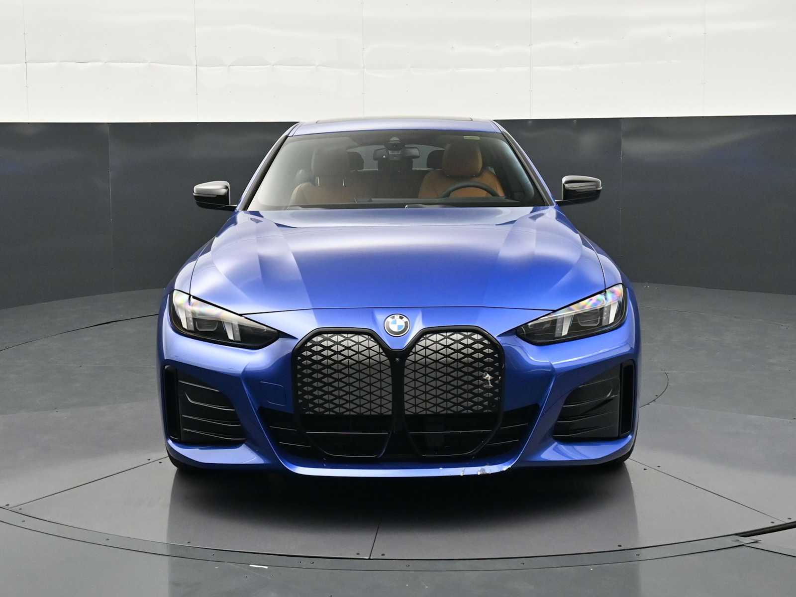 Thumbnail: 2026 BMW i4 - 2