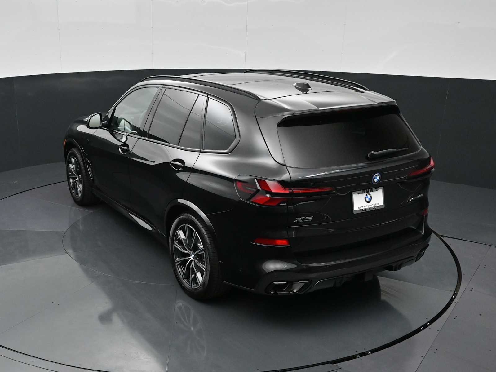 Thumbnail: 2026 BMW X5 - 23