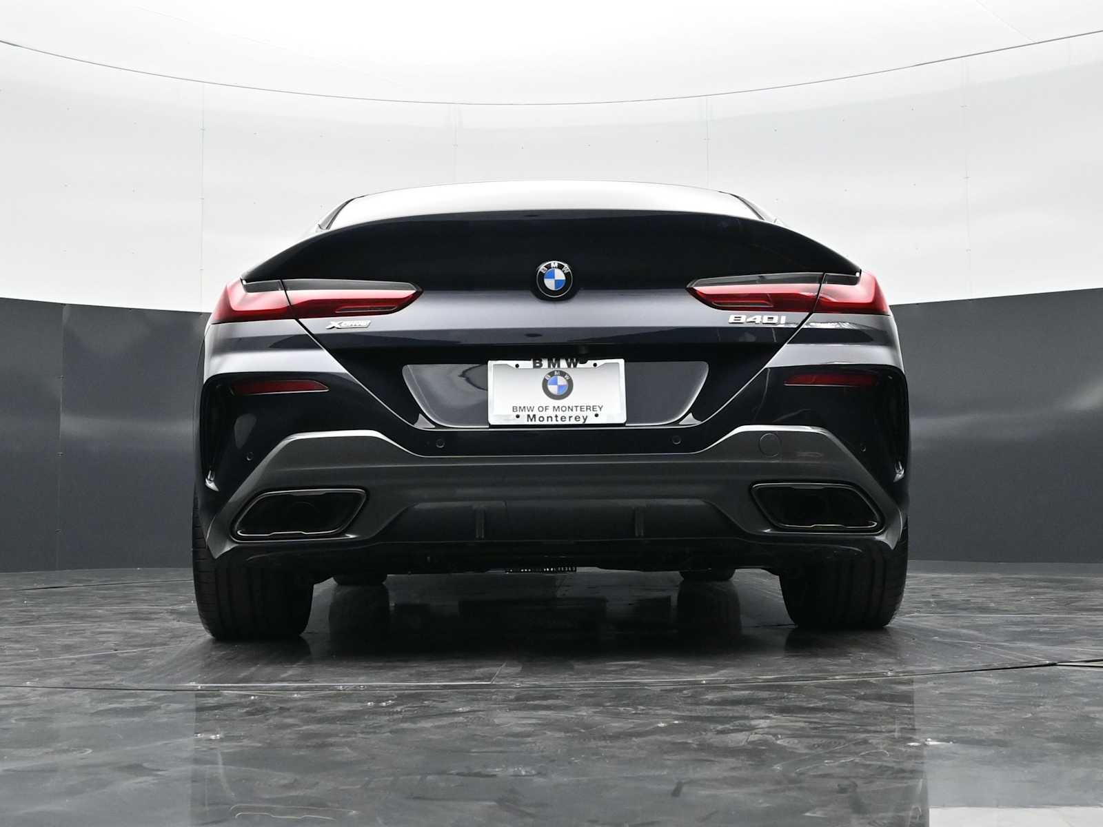 2026 BMW 8 Series 840i - Photo 28