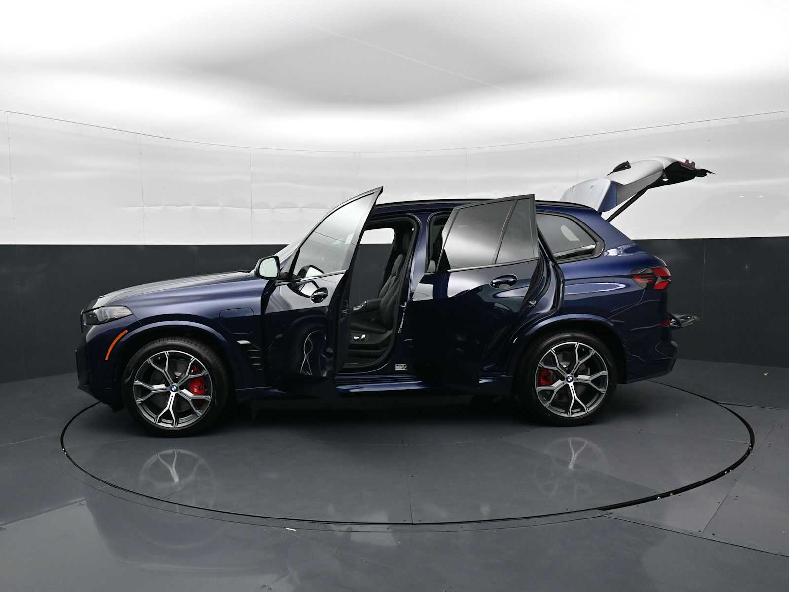 Thumbnail: 2026 BMW X5 - 36