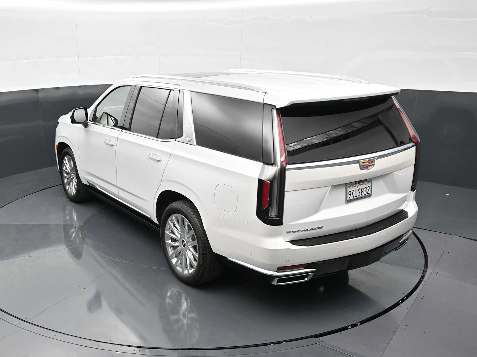 Thumbnail: 2024 Cadillac Escalade - 24