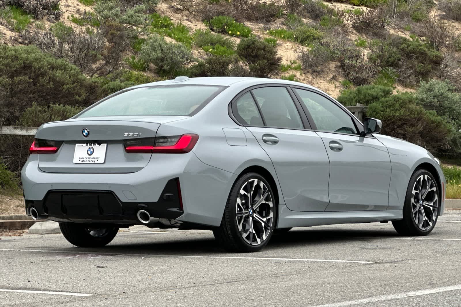 Thumbnail: 2026 BMW 3 Series - 2