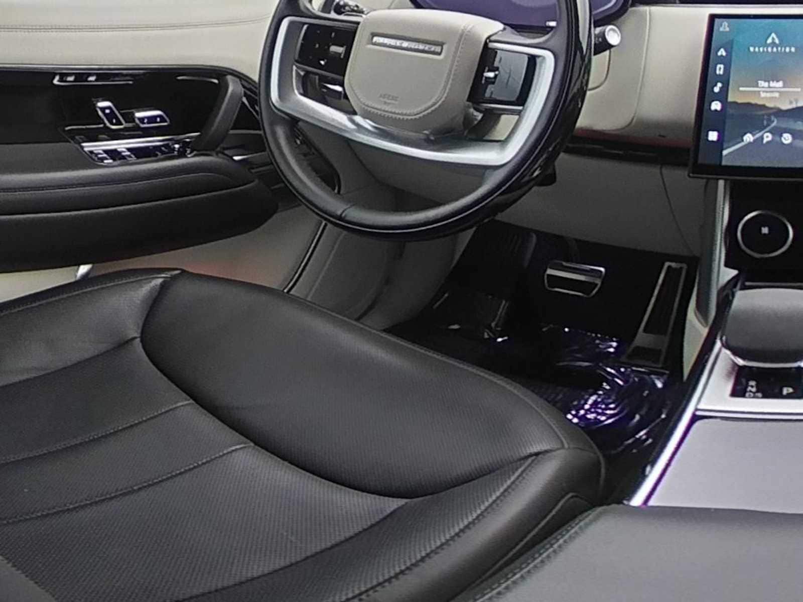 2023 Land Rover Range Rover SE - Photo 26