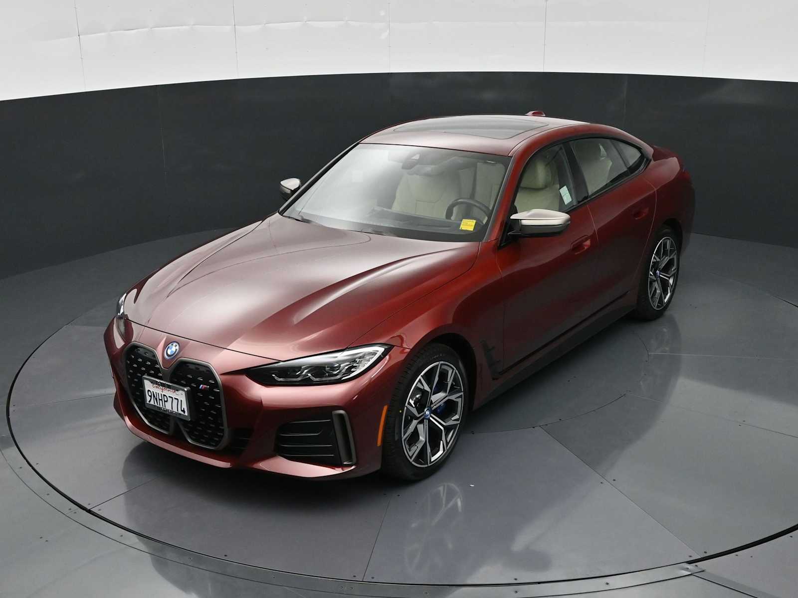 2024 BMW i4 M50 - Photo 25