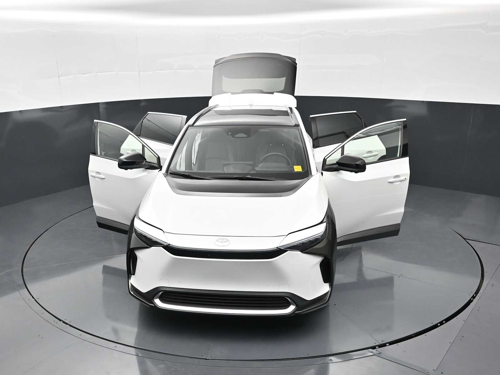 2023 Toyota bZ4X Limited - Photo 36
