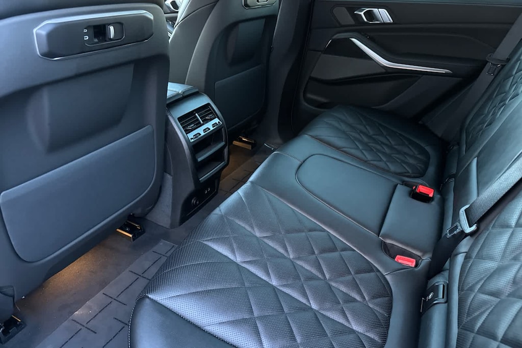 New 2026 BMW X5 xDrive40i SUV