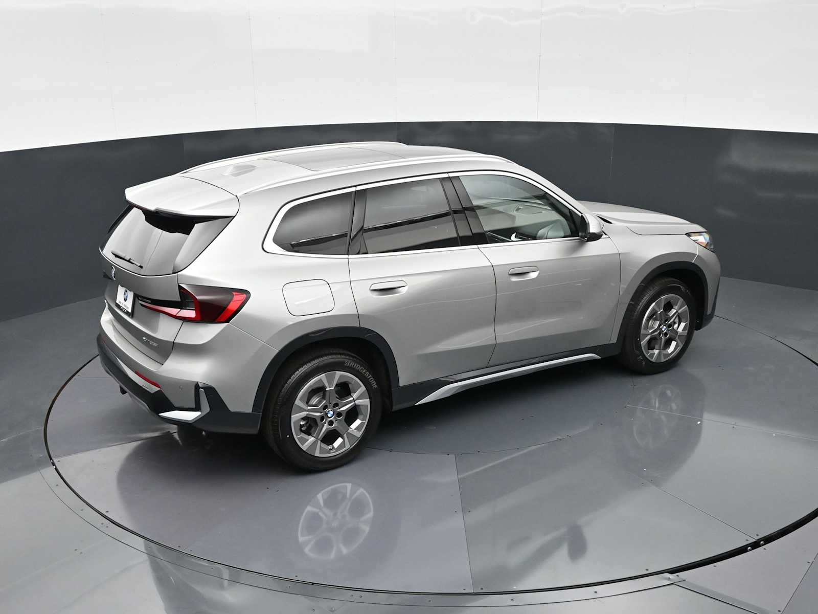 Thumbnail: 2026 BMW X1 - 21