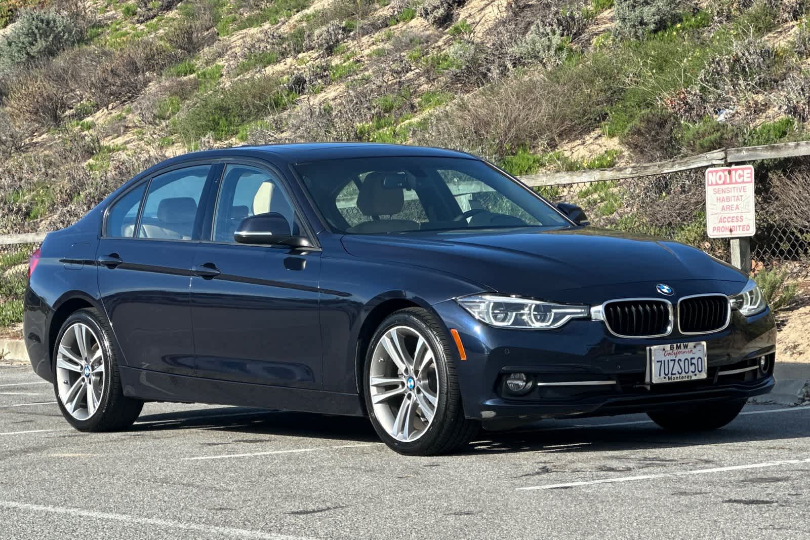 Thumbnail: 2016 BMW 3 Series - 6