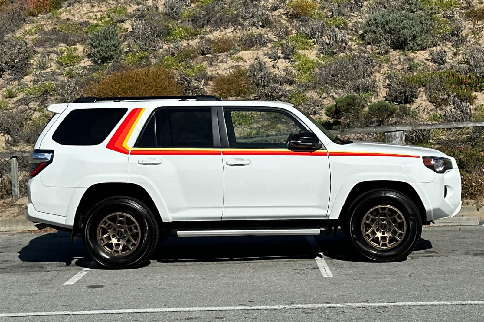 Thumbnail: 2023 Toyota 4Runner - 6