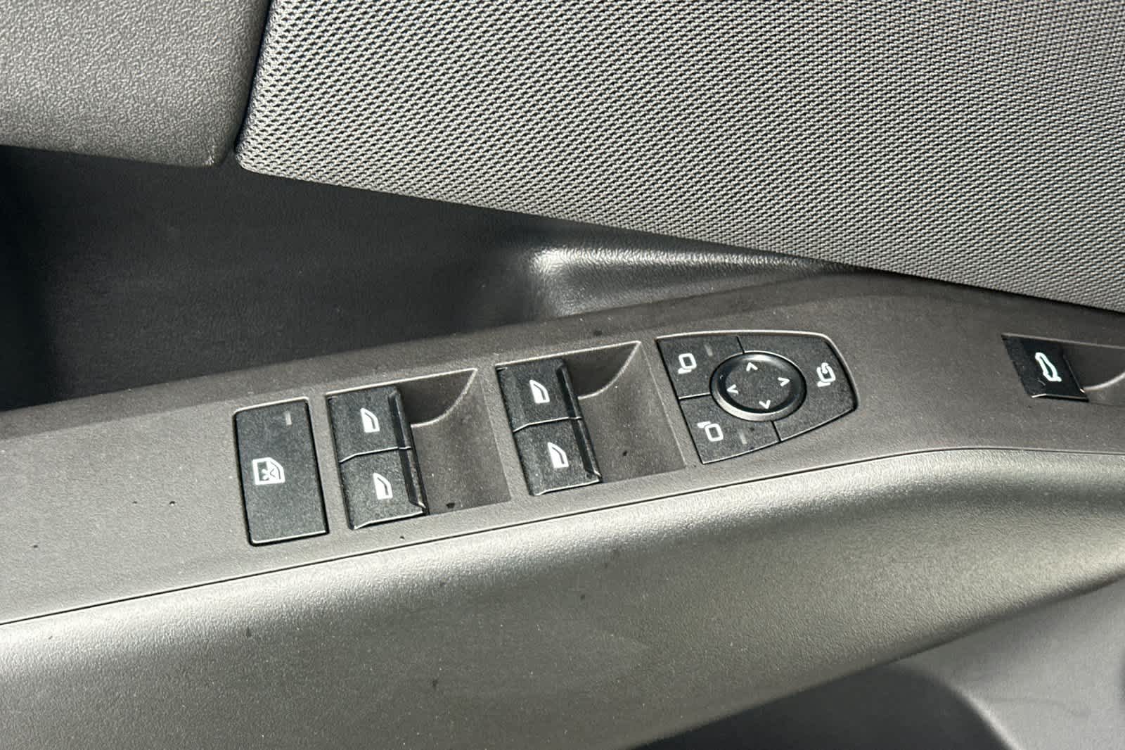 Thumbnail: 2025 BMW X3 - 13