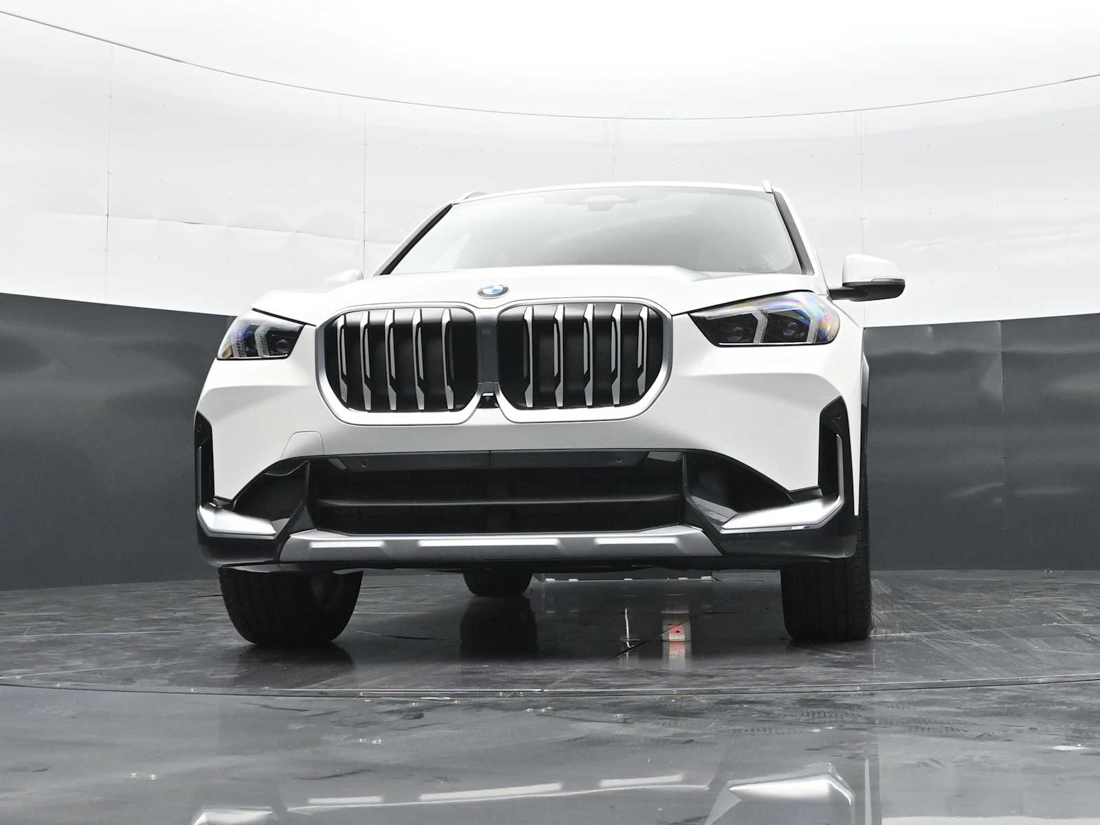 Thumbnail: 2026 BMW X1 - 26