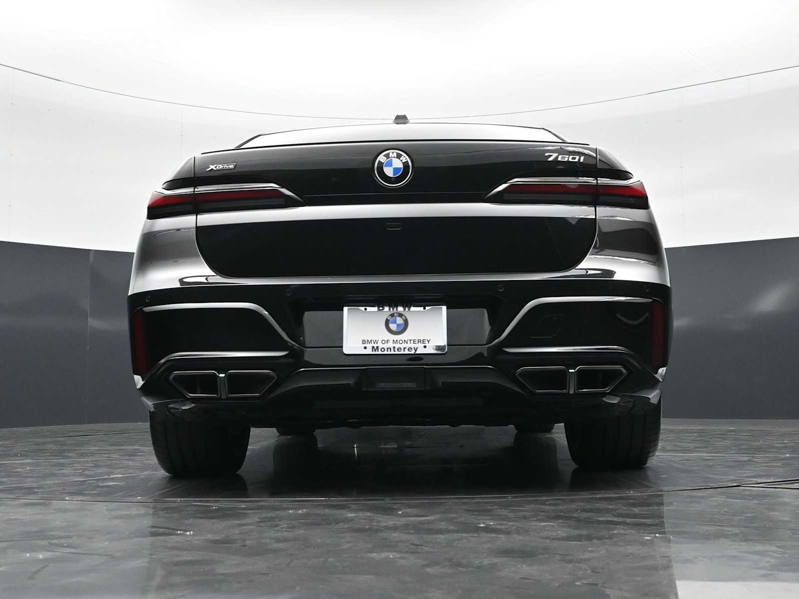 Thumbnail: 2026 BMW 7 Series - 30
