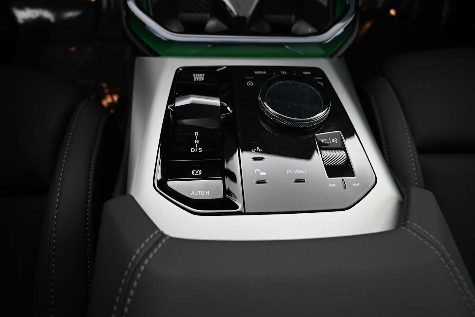 Thumbnail: 2026 BMW X3 - 14