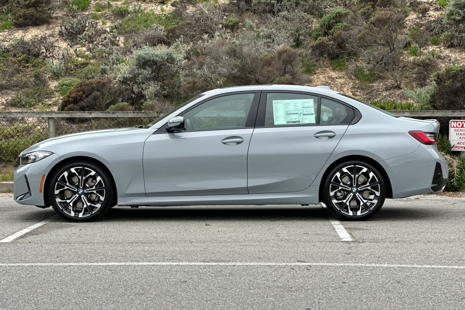 Thumbnail: 2026 BMW 3 Series - 5